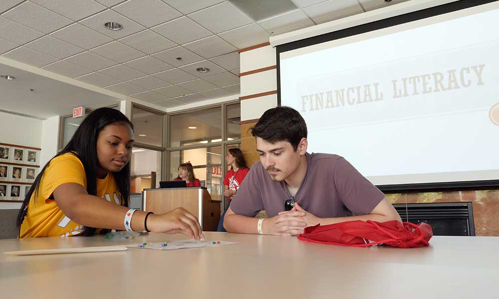 students at financial literacy