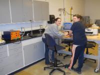 Students conducting heat transfer experiment