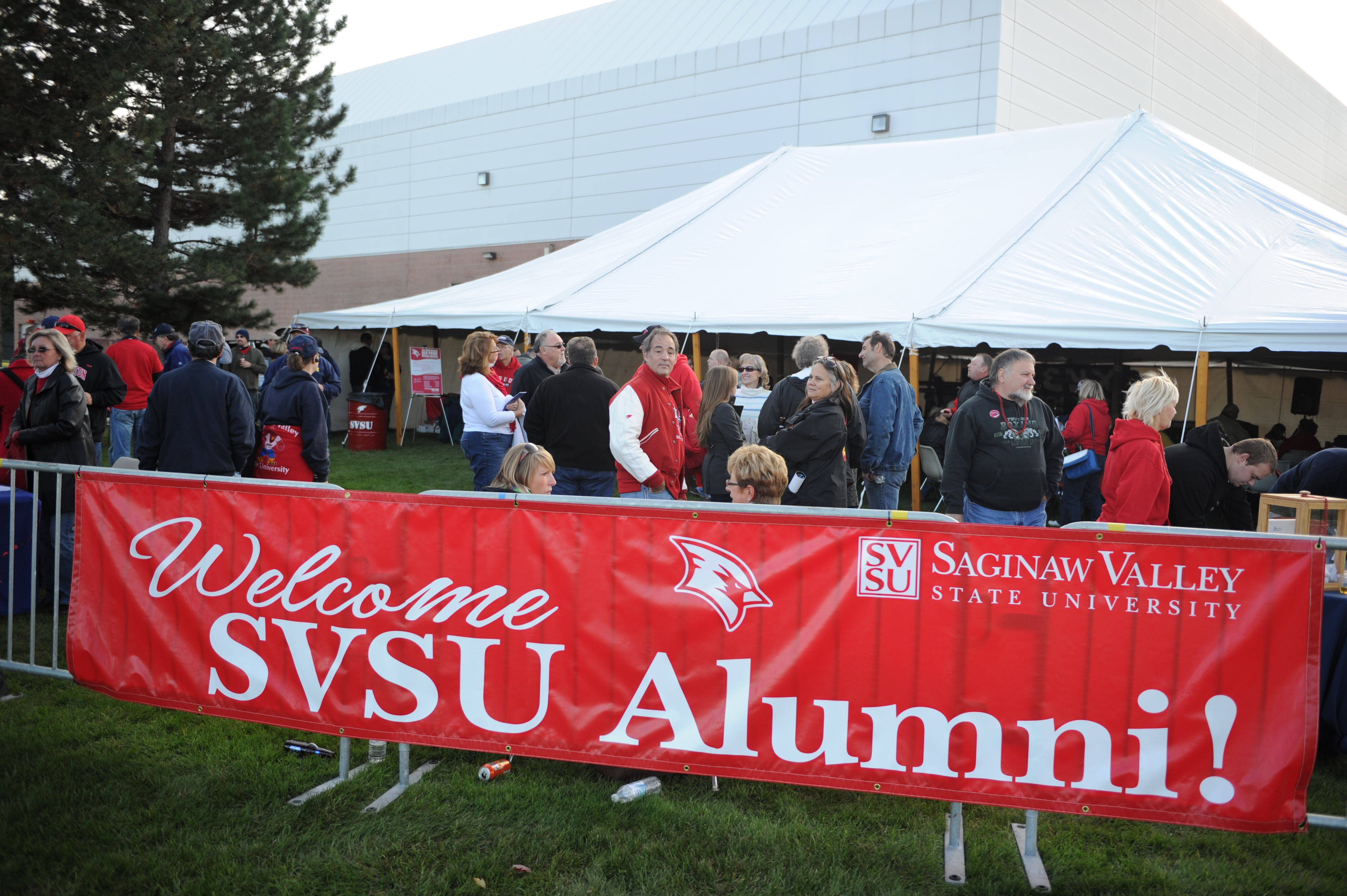 Alumni Tailgate before a football game