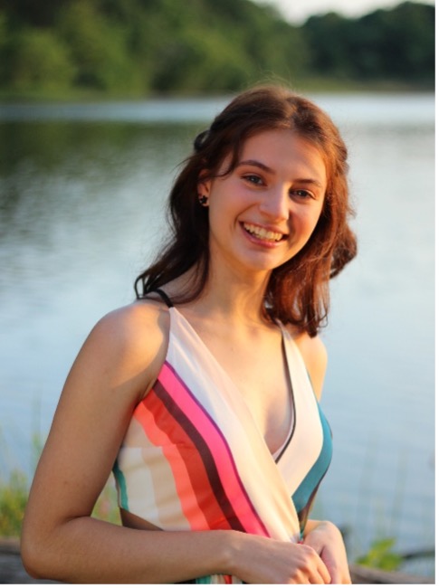 Leah pic for website